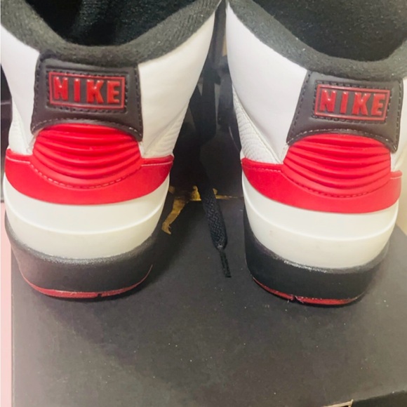 Jordan Retro 2 - Picture 3 of 3